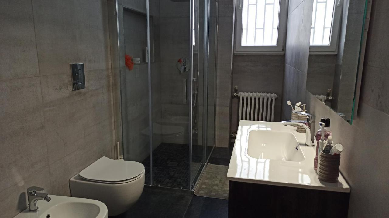 Apple Guest House บารี ภายนอก รูปภาพ